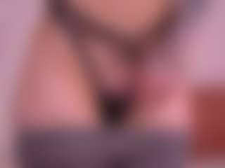 Pheromoon's Live Sex Cam Show