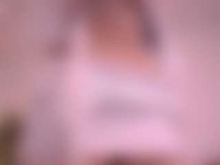 Pheromoon's Live Sex Cam Show