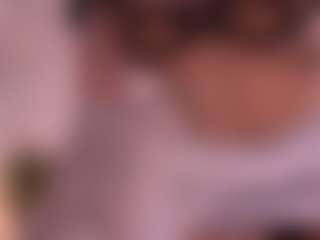 Pheromoon's Live Sex Cam Show