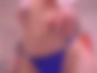 Pheromoon's Live Sex Cam Show