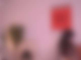 Pheromoon's Live Sex Cam Show