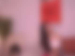 Pheromoon's Live Sex Cam Show