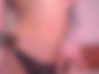 Pheromoon's Live Sex Cam Show