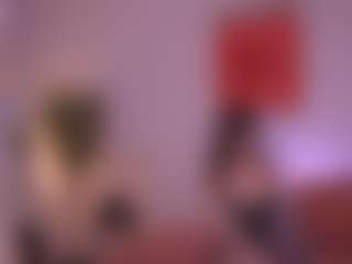 Pheromoon's Live Sex Cam Show