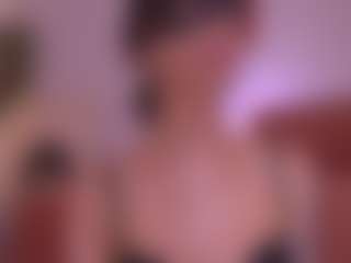 Pheromoon's Live Sex Cam Show
