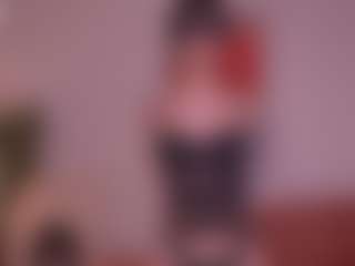 Live cam show with Pheromoon - Strip on CamClone