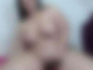 SalmaDaniela's Live Sex Cam Show
