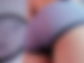 Bennet-Gray's Live Sex Cam Show
