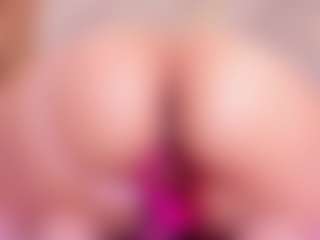 Live cam show with NicollJabocs - Ahegao on Camsoda