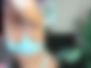 Live cam show with RikaSensual - Middle Aged on Adult Interactions
