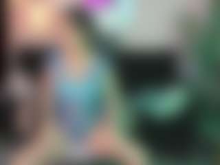 Live cam show with RikaSensual - Camel Toe on madthumbs