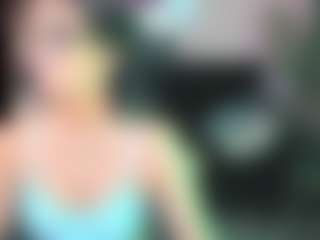 Show di cam dal vivo con RikaSensual - Camel Toe su Camsoda