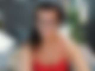RikaSensual MILF webcam performer live streaming