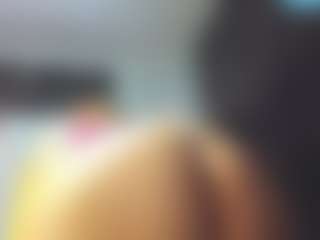 Live cam show with TiffanyMonrow - Facial on Camsoda