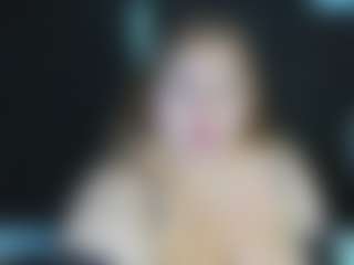Live cam show with TiffanyMonrow - Big Tits on Dolls Live