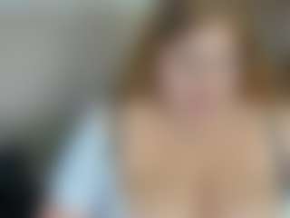 Live cam show with TiffanyMonrow - Facial on Camsoda