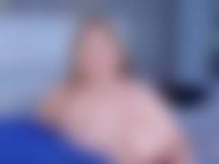 Live cam show with TiffanyMonrow - Hairy Pussy on sexytreat.net