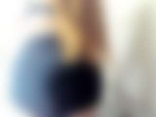 Live cam show with TiffanyMonrow - Facial on sexylive.show