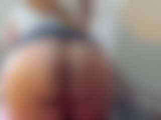 Live cam show with TiffanyMonrow - Green Eyes on Camsoda