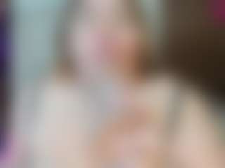 Live cam show with TiffanyMonrow - Facial on Camsoda