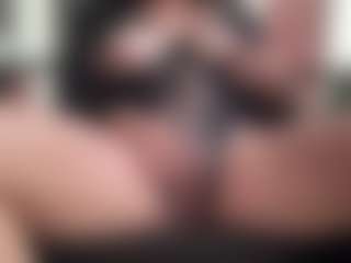 YourSquirtingFantasy's Live Sex Cam Show