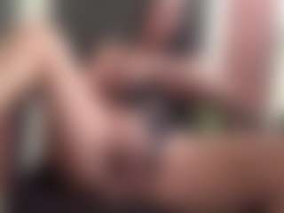 YourSquirtingFantasy's Live Sex Cam Show