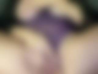 YourSquirtingFantasy's Live Sex Cam Show