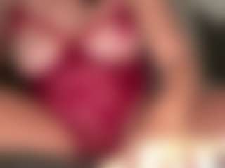 YourSquirtingFantasy's Live Sex Cam Show