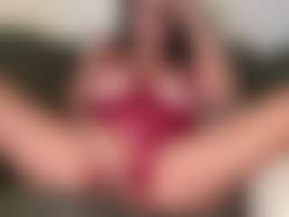 YourSquirtingFantasy's Live Sex Cam Show