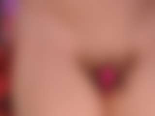 Live cam show with Betty-Ross - Domination on Cam Slut