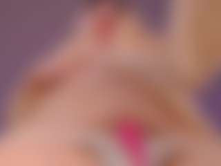 Live cam show with Betty-Ross - Mistress on MyBangCams