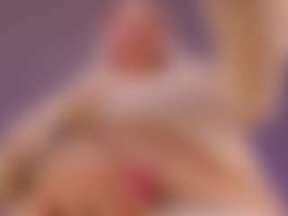Betty-Ross's Live Sex Cam Show