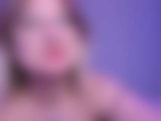 Live cam show with GraseNeon - Joi on hrnylive.com
