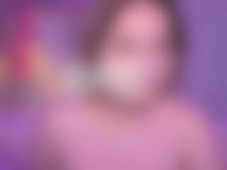 Live cam show with GraseNeon - Spank on milfzrlive.com