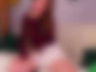 Live cam show with Mary - Raven Hair on milfzrlive.com