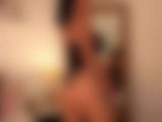Camila's Live Sex Cam Show