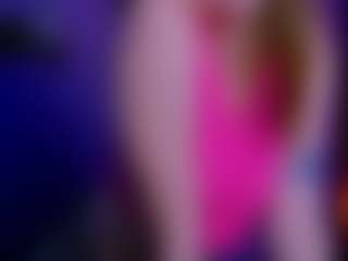 Live cam show with arianaa-cat - Dance on MyBangCams