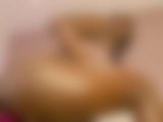 Live cam show with daniellabrown - Black Squirt on Camsoda