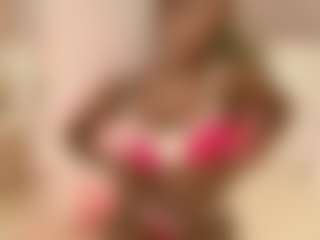 Live cam show with daniellabrown - Anal on Gym Cam Girls
