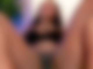 Live cam show with daniellabrown - Big Tits on StripNow