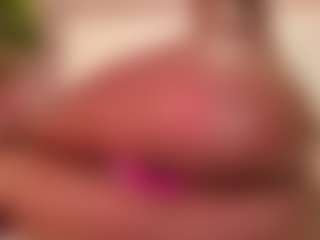 Live cam show with daniellabrown - Ebony on CamClone | colombia