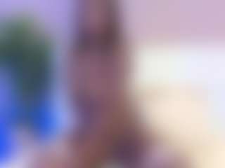 Live cam show with Daniella Brown - College Big Tits on Camiplay Live