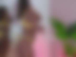 Live cam show with Daniella Brown - Ebony Big Tits on liverealitysex.com