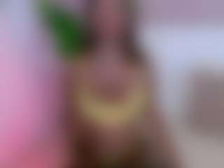 Live cam show with Daniella Brown - Asshole on crypto-cams