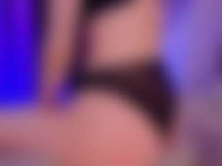 Live cam show with KarolynTijernia - Yoga on pussylord.com