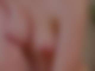 Live cam show with KarolynTijernia - Yoga on SmokeAndPoke