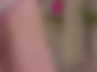 Live cam show with KarolynTijernia - Smoking on makecum.org