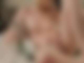 KarolynTijernia's Live Sex Cam Show