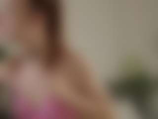 KarolynTijernia's Live Sex Cam Show