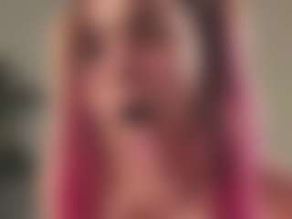 KarolynTijernia's Live Sex Cam Show